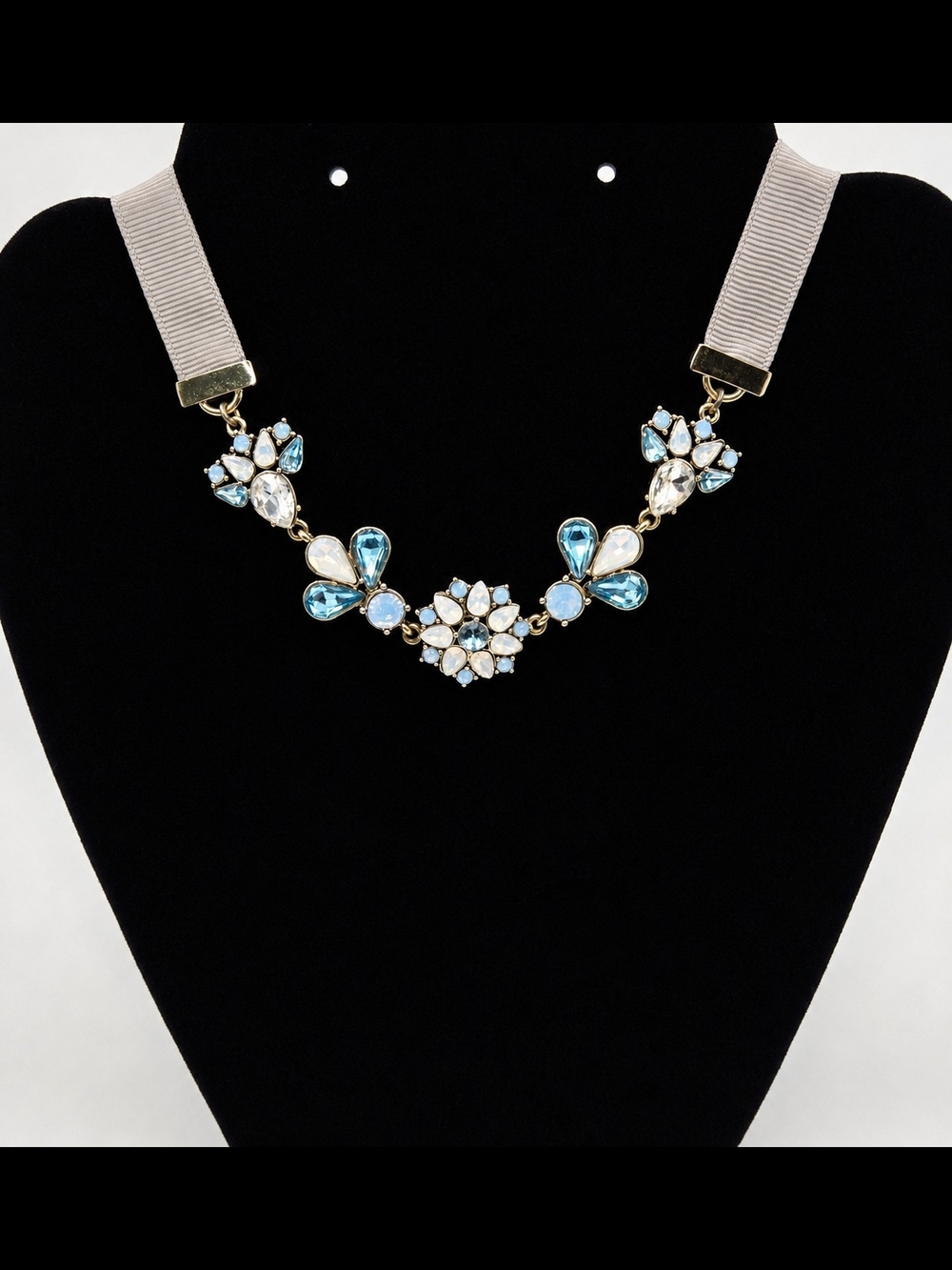 Vintage Gold Tone Crystal Floral Choker Necklace